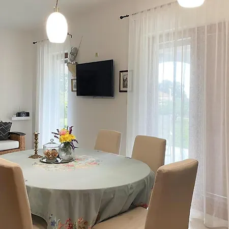 Beautiful In * Gdinj