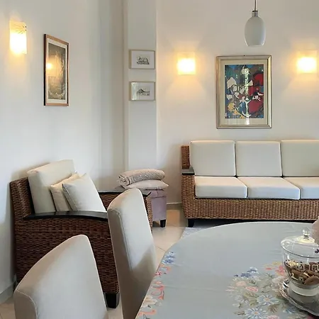 Apartamento Stunning In With Wifi